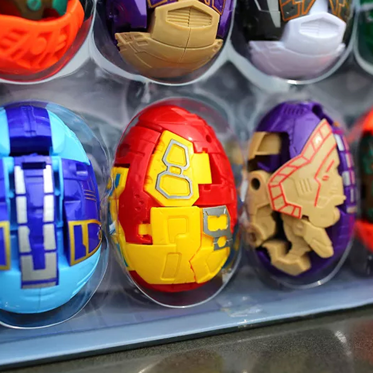 Transforming Dinosaur Surprise Eggs